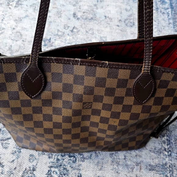 Louis Vuitton Damier Ebene Neverfull MM - Picture 5 of 6
